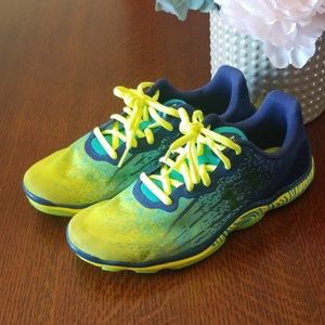 Under Armour Womens Sneakers